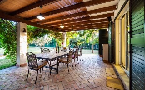 Comedor al aire libre